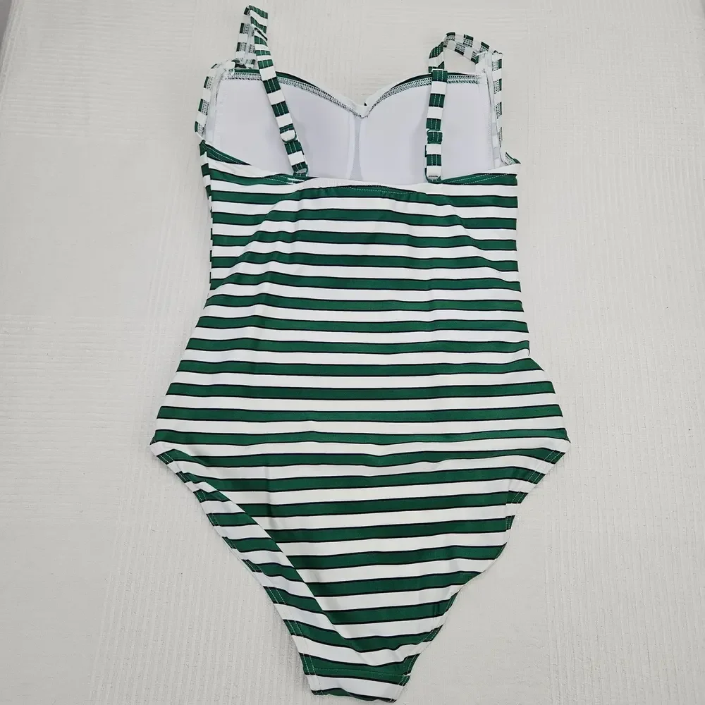 Nip Tuck Swim Multicup Stripe One Piece Swimsuit Sz‎ 6 White Green Nautical